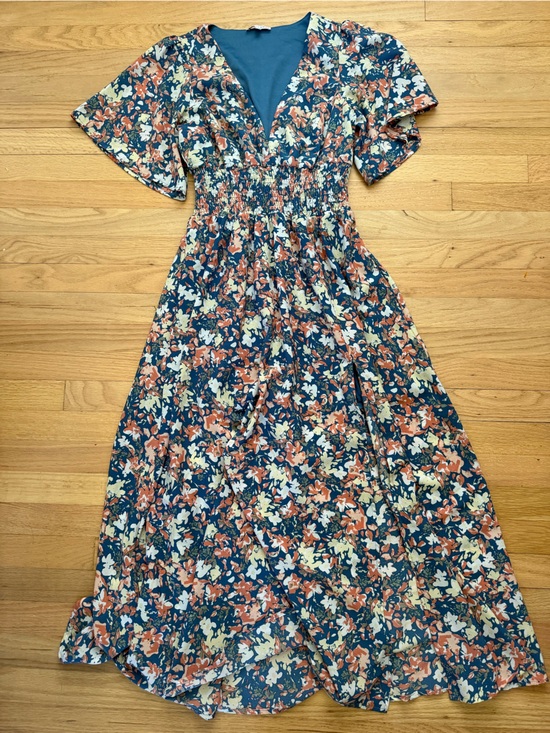 Baltic Born Dresses & Skirts - Baltic Born Medium Verona Smocked Floral Maxi Dress
